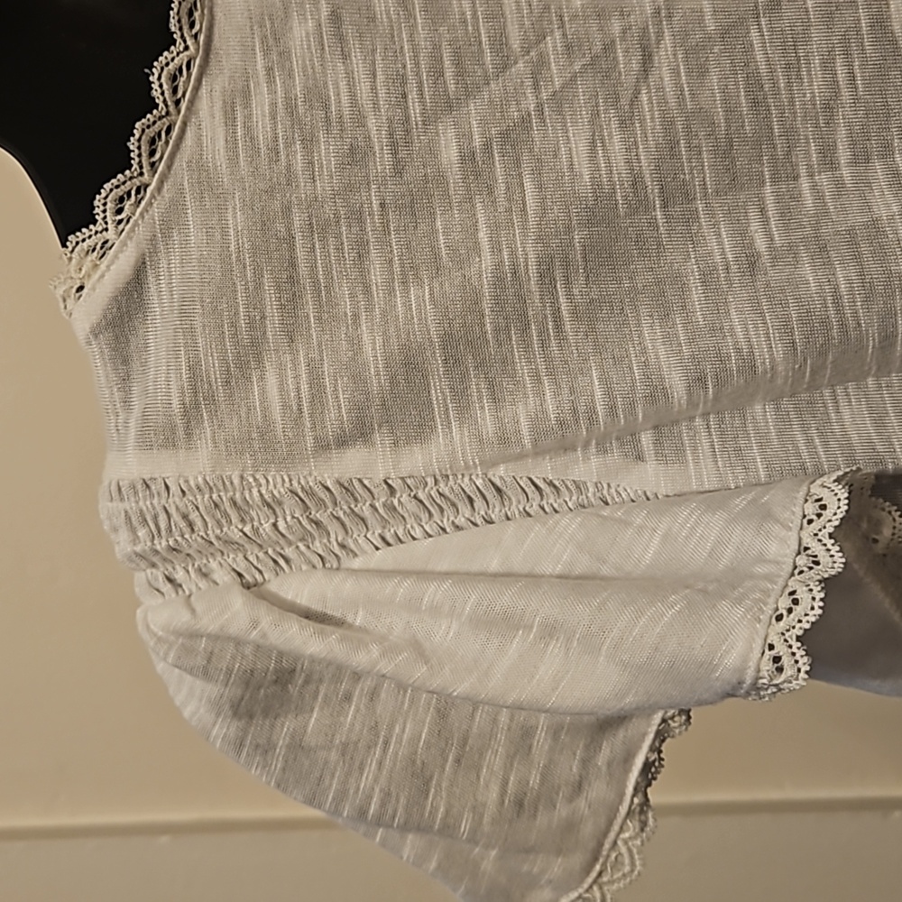 Torrid White Puff Sleeve Swing Top - Picture 9 of 14